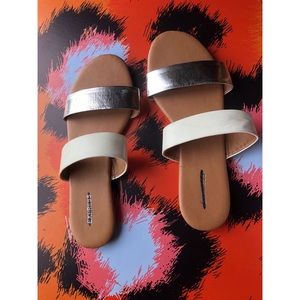 Express sandals 👽